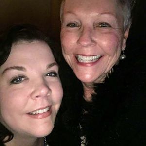 Meet your Posher, Dana